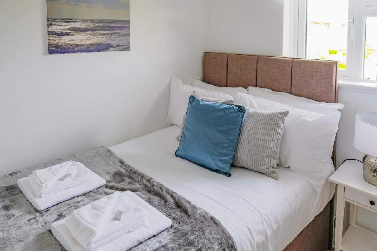 Modern & Artistic Design Humphreys Lodge - Sleep 6 CBG Dış mekan fotoğraf